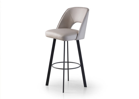 Mia Barstool